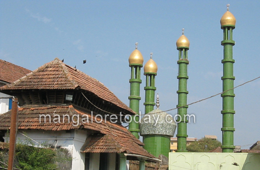 Zeenath Baksh Masjid, Bunder, Mangalore